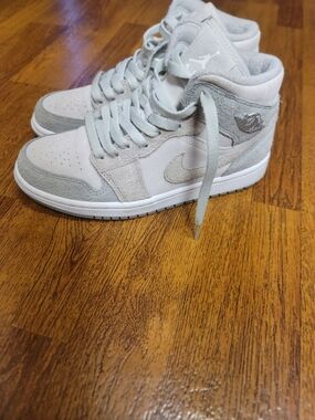 Nike Women’s Athletic High-Top Sneakers in Light Gray and White